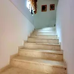House 2 Гостевой дом *