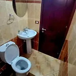 Pensionat House 2 *