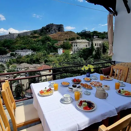 Konukevi House 2 Gjirokastër