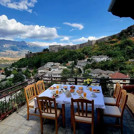 Konukevi House 2 Gjirokastër