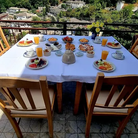 Konukevi House 2 Gjirokastër