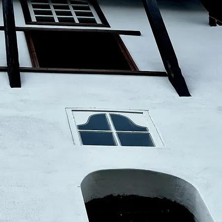 House 2 * Gjirokastër