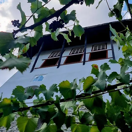 House 2 Gjirokastër