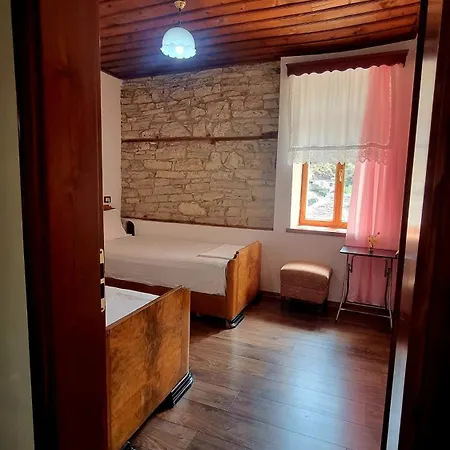 Konukevi House 2 *