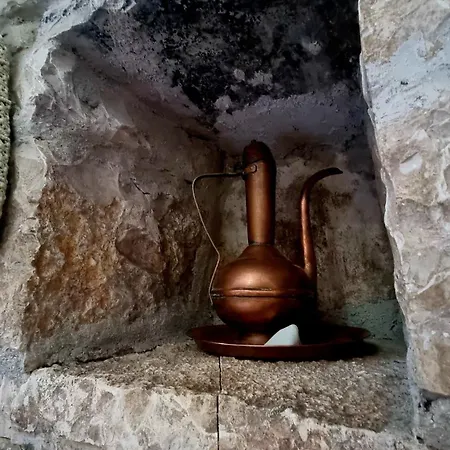 House 2 Konukevi Gjirokastër